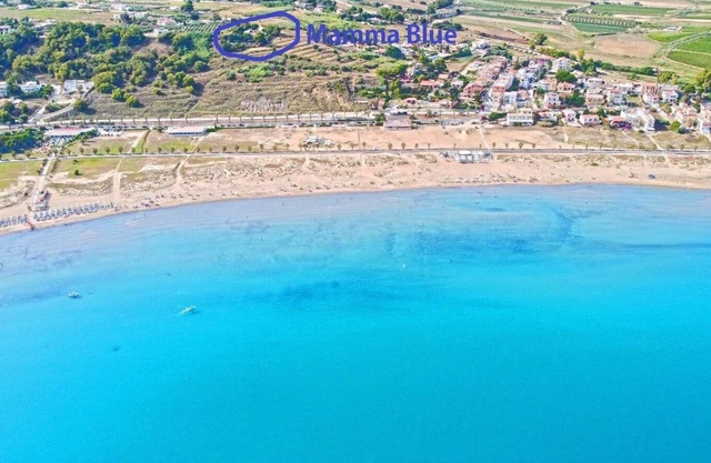 Holiday house Porto Palo for 1 - 10 persons with 5 bedrooms - Holiday home