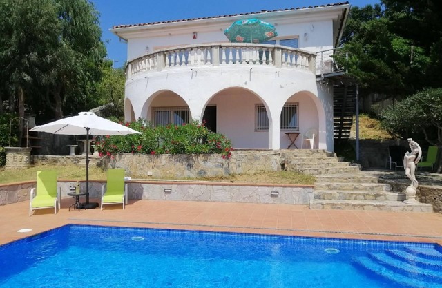 Holiday house Roses for 1 - 6 persons with 3 bedrooms - Holiday home