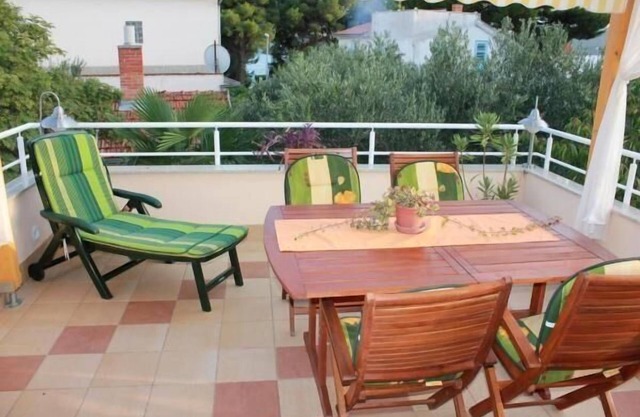 Holiday house Sibenik for 4 persons with 2 bedrooms - Holiday apartment in one or multi-family house