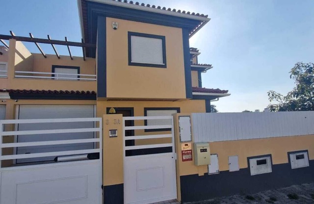 holiday house with pool in azeitao