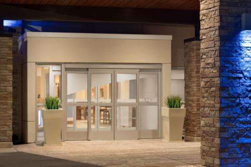 Holiday Inn Express Fayetteville Fort Bragg by IHG