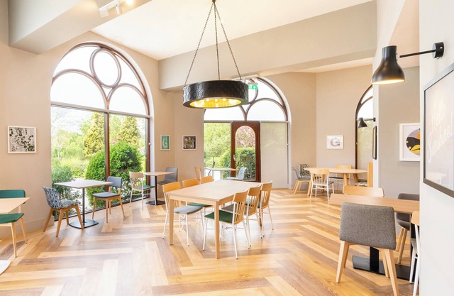 Holiday Inn Gloucester-Cheltenham by IHG