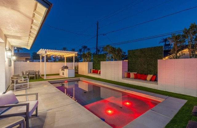 Hollywood Theme Luxe with Camelback Views