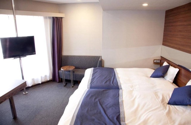 Hollywood twin nonsmoking Bed width 120 cm /Gifu Gifu
