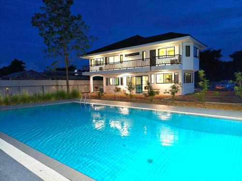 Home Cactus Pool Villa Chiangmai