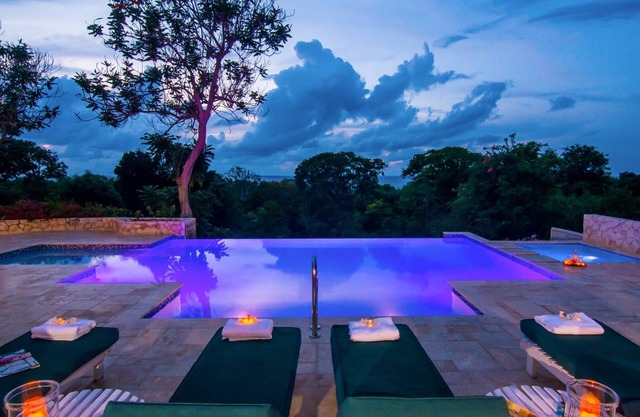 Home with an ocean view, pool and hot tub, private chef, beach access, and more