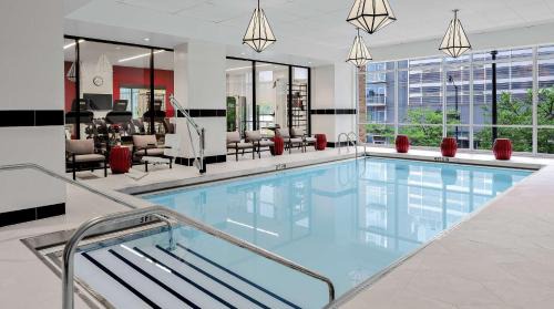 Home2 Suites By Hilton Chicago McCormick Place