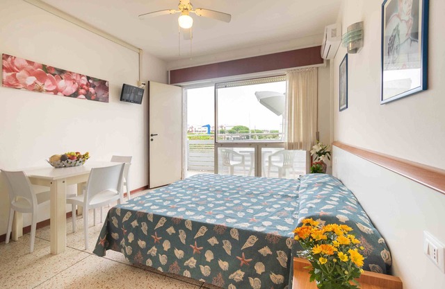 Homely and cozy studio close to the beach
