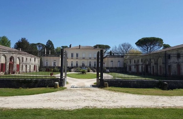 Homerez - Big mansion for 18 ppl. with garden and terrace at Tombebœuf
