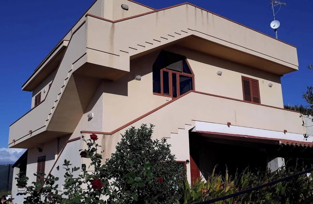 Homerez - Charming apartment Menfi 100 m² sea view