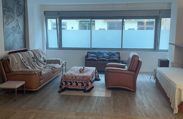 Homerez - Comfortable Apartment in the Heart of Nice