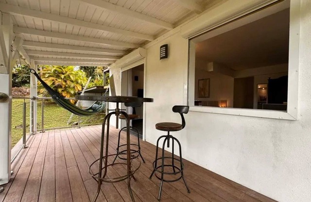 Homerez - Cozy Studio in Petit-Bourg with Terrace 30 m²