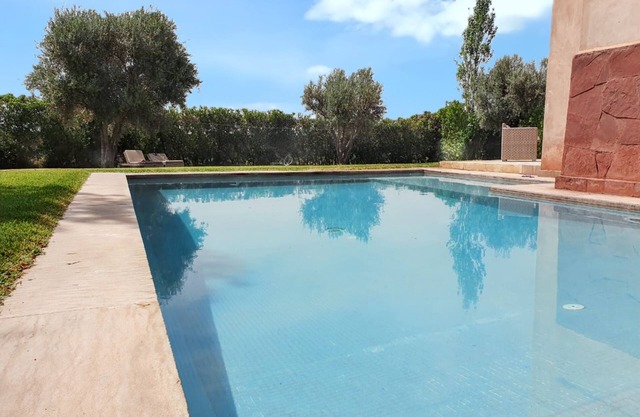 Homerez - Elegant Villa in Marrakech with a Private Pool.