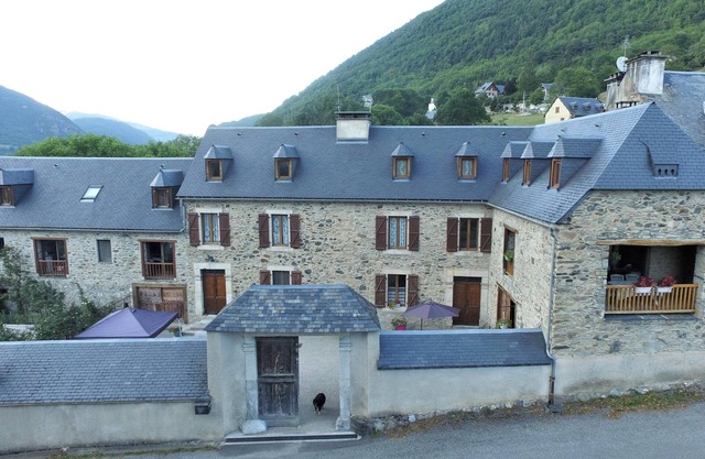 Homerez - House in Guchan, mountain view