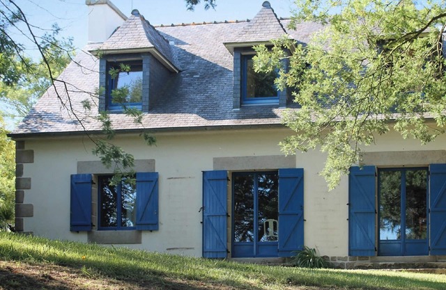 Homerez - House in Plougrescant.