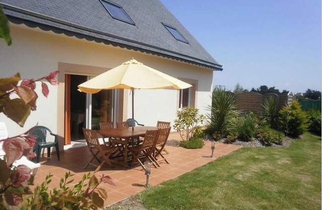 Homerez - House in Plougrescant