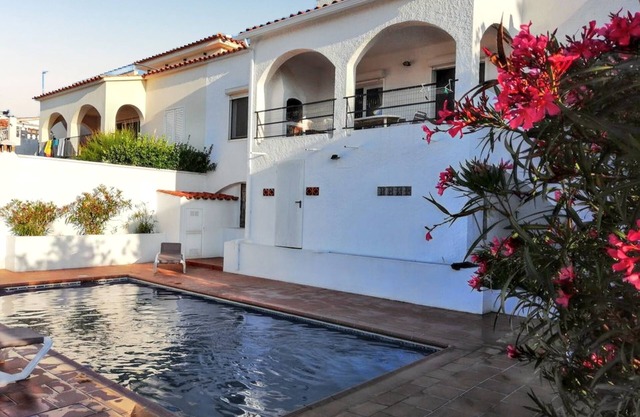 Homerez - Villa in L'Escala, Sea View