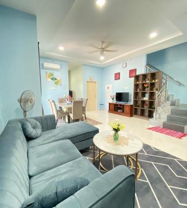 HOMESTAY ACIK