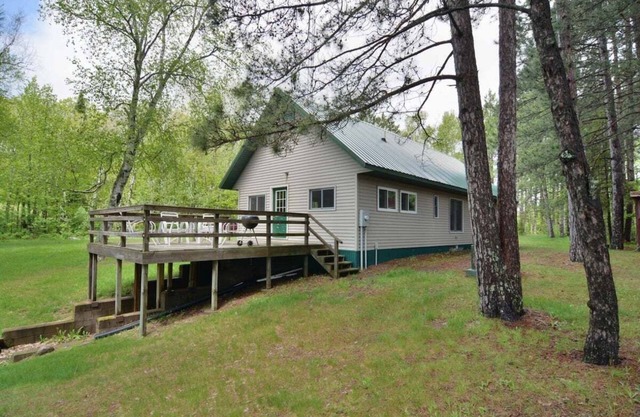 Homestead House ~ Drummond Lake