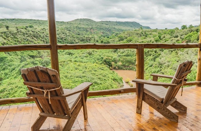 Honeymoon Hut