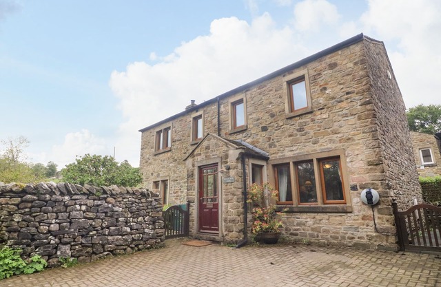 HORTON SCAR HOUSE, pet friendly in Horton-In-Ribblesdale