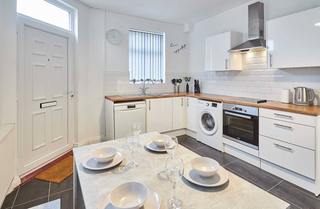 Host & Stay | Montagu Street
