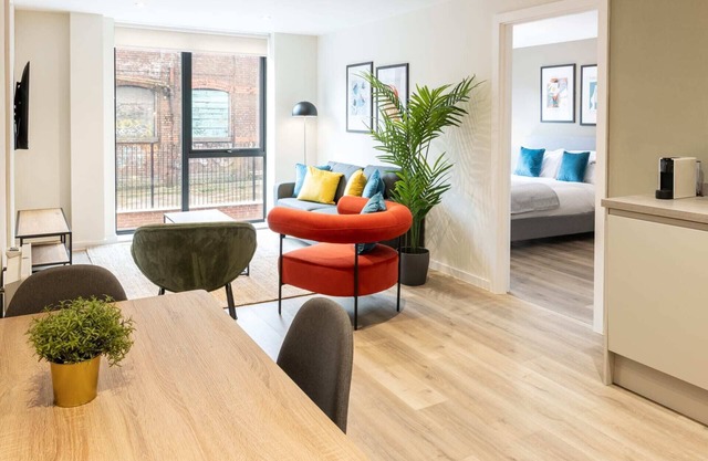 Host & Stay | Richmond Place 102