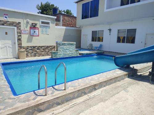 Hostal villa escondida