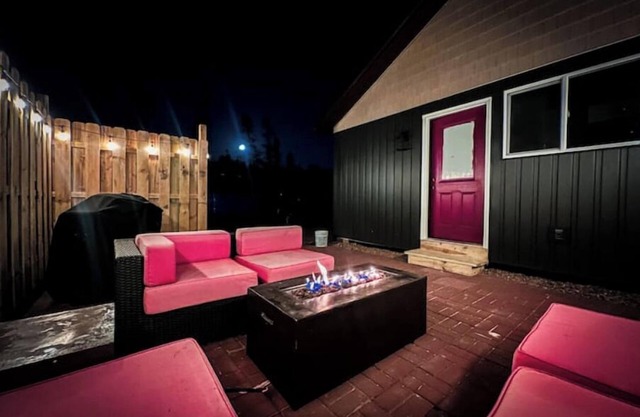 Hot Tub Cabin Hideaway Near Tomahawk