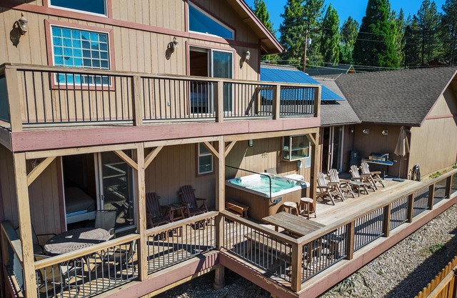 Hot Tub, Game Room, Large Deck w/Mountain Views, 4BDR | Paw Print by AvantStay