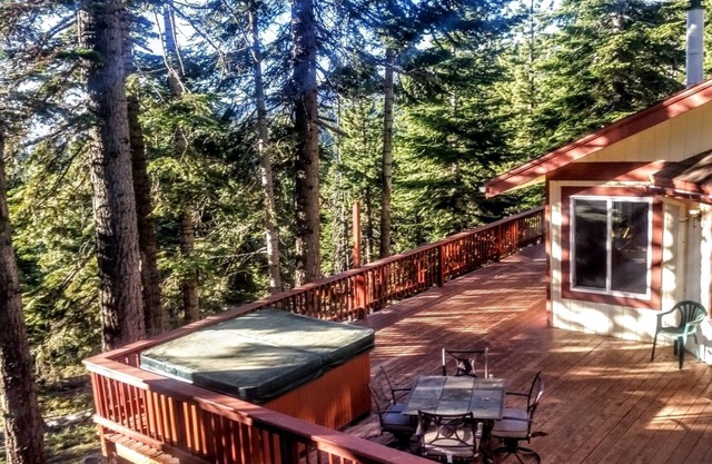 Hot Tub Pool Table Views Decks Game Room near Heavenly Ski Beach Casino Forest 9