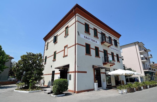 Hotel Autoespresso Venice - Atika & Atif