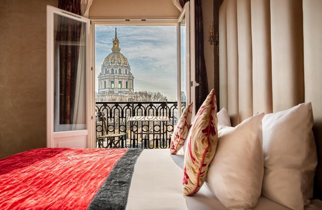 Hotel de L'Empereur by Malone