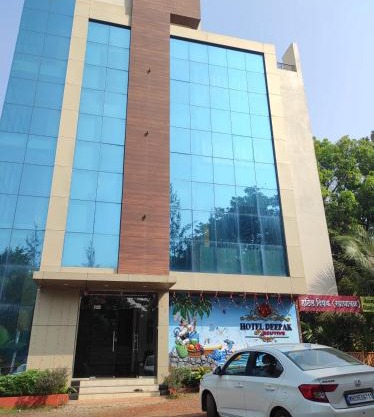 Hotel Deepak Executive, Ganpatipule
