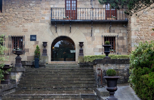 Hotel Luze El Toro
