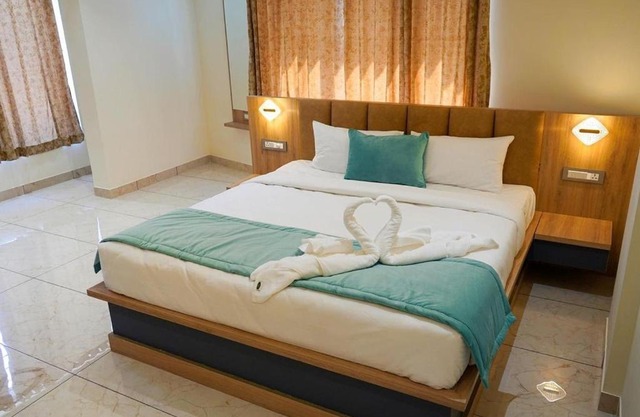 HOTEL OPERA GRAND
