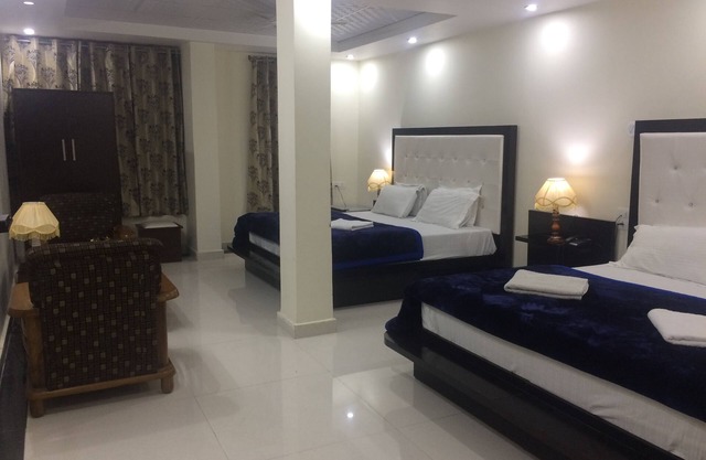 Hotel Platinum Plaza
