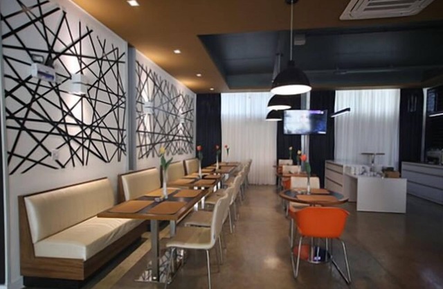 Hotel Pressi