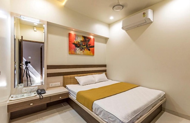 Hotel Rajlaxmi Grand