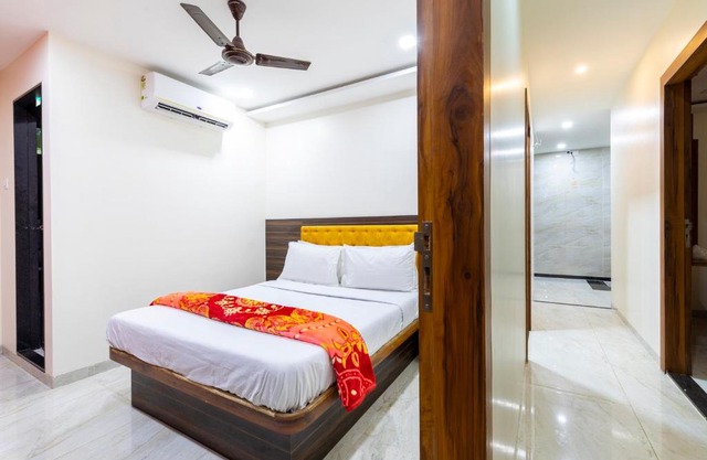 Hotel Samrat Palace
