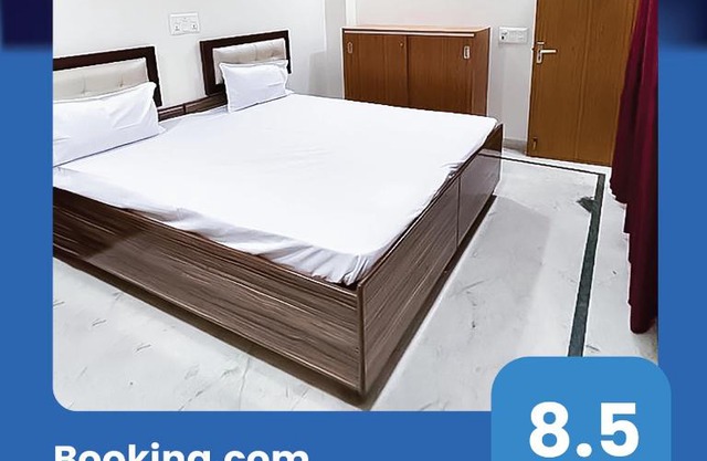 Hotel Shyam villa - Near Govindpuri Metro Station