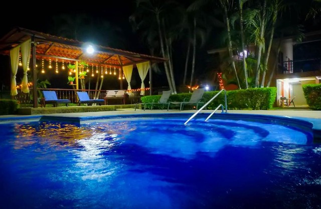 Hotel & Villas Huetares