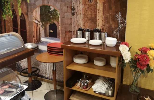 Hoteleros Dionysos - Athens