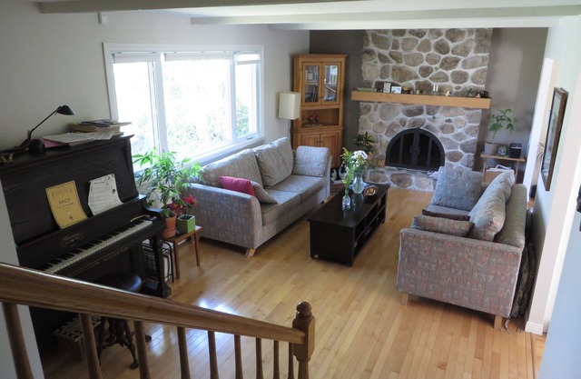 House for rent in the suburbs of Montreal, 5 minutes from Parc du Mont St-Bruno