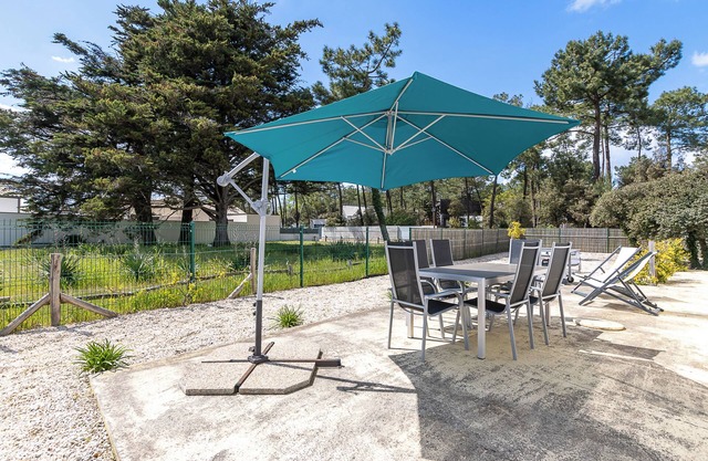 House 100m2 Near Beach and Forest - Terrace & Garden