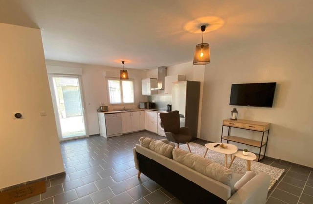 House 200m from the sea with 2 bedrooms