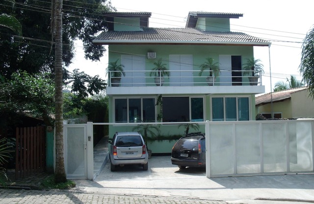 House 7 bedrooms. 2 st. wonderful and cozy - 2 suites