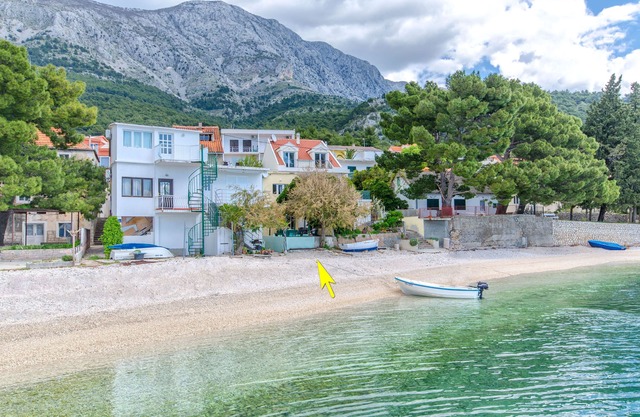 House Beach house Toma (64521-K1) - Zivogosce
