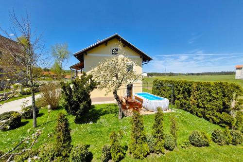 House Dijana With Pool - Happy Rentals