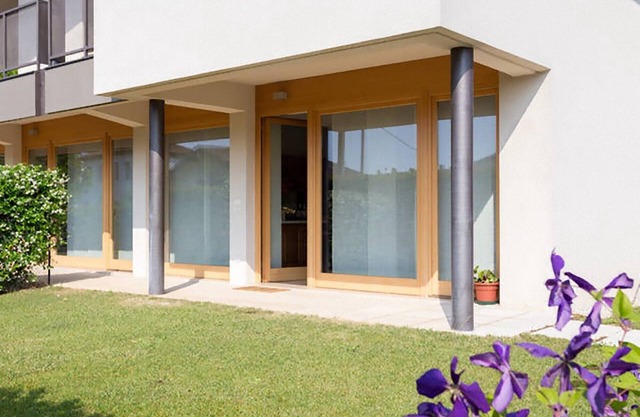 House in the Brand (TV) M0260800002nCIN: IT026080C2BXOU8HBT